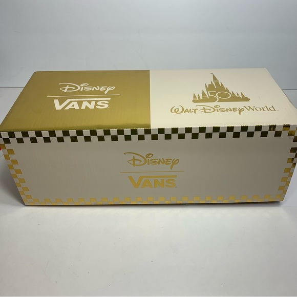 NIB. Disney Vans Sneakers. Adult Size 10. new with tag in box - Picture 10 of 12